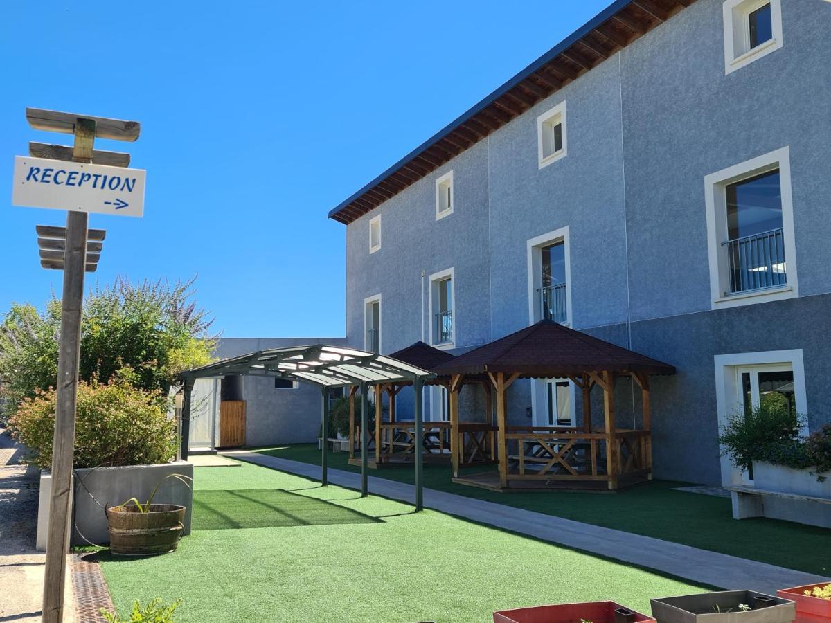 Park & Suites Village Gorges De L'Herault-Cevennes Brissac المظهر الخارجي الصورة