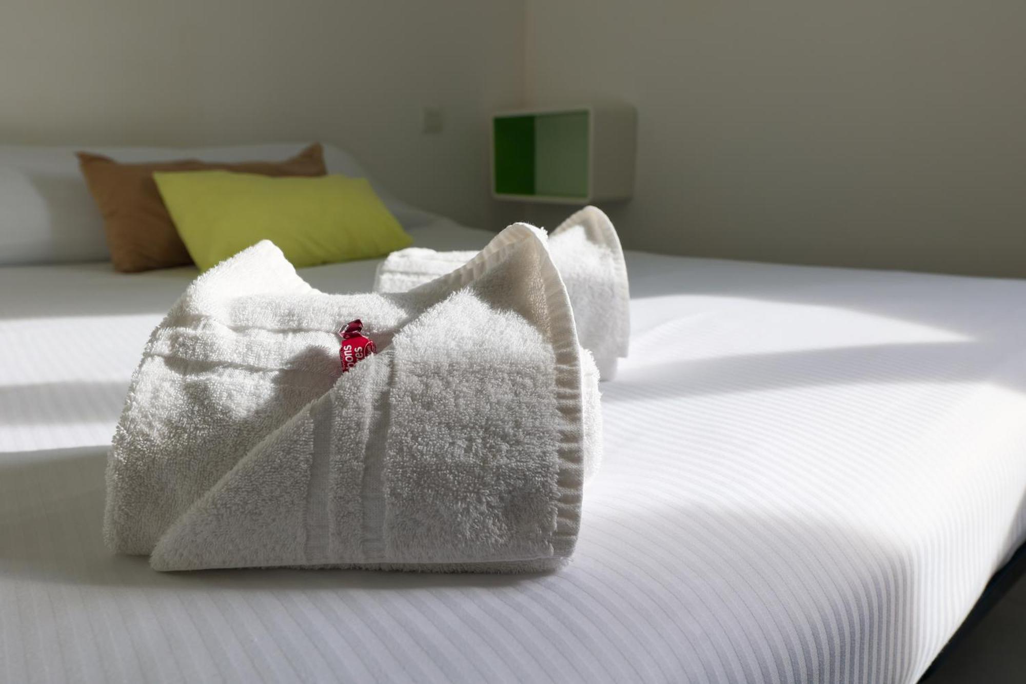 Park & Suites Village Gorges De L'Herault-Cevennes Brissac المظهر الخارجي الصورة