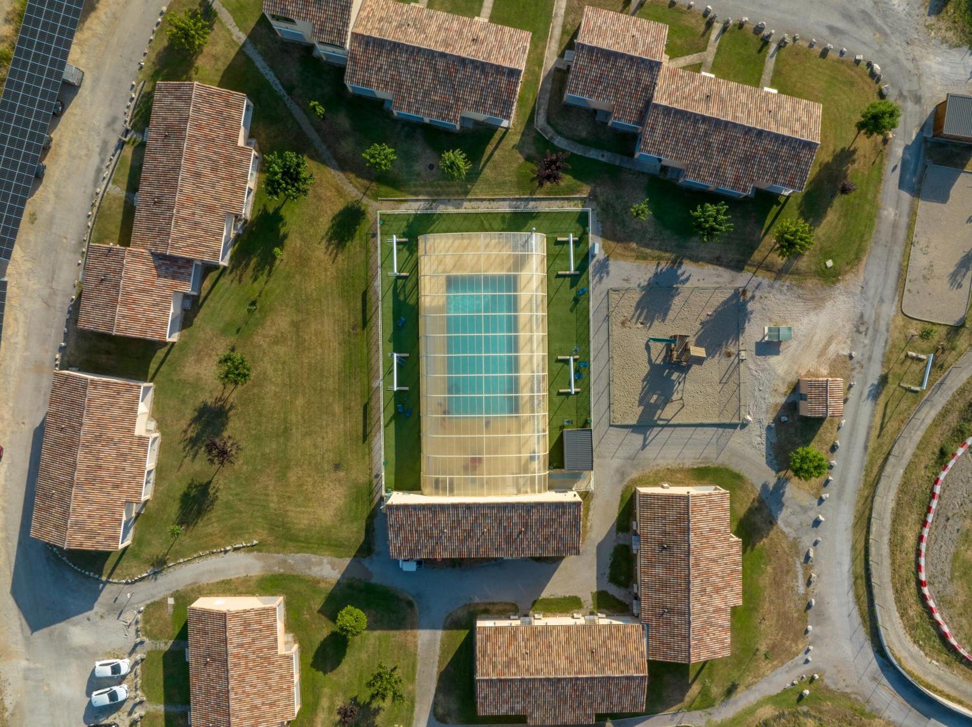Park & Suites Village Gorges De L'Herault-Cevennes Brissac المظهر الخارجي الصورة